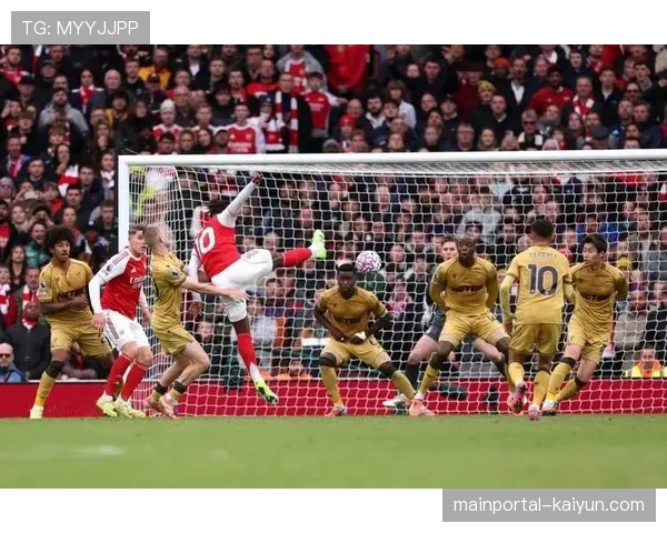 阿森纳伤员回归：埃泽确定复出，中场配置迎利好